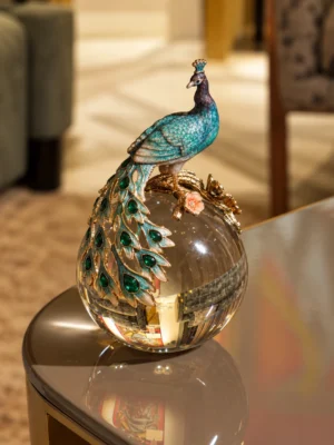 Peacock Grandeur